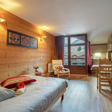 Grand Studio Tout Confort Pour 4 Personnes Brides-les-Bains Esterno foto