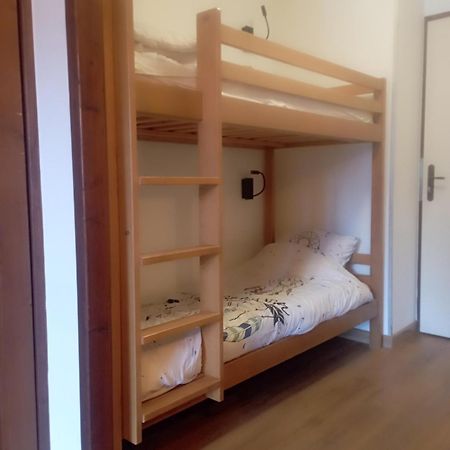 Grand Studio Tout Confort Pour 4 Personnes Brides-les-Bains Esterno foto
